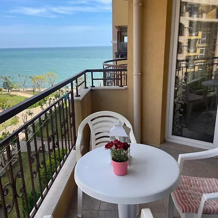 The Royal Bay Hideaway * Aheloy